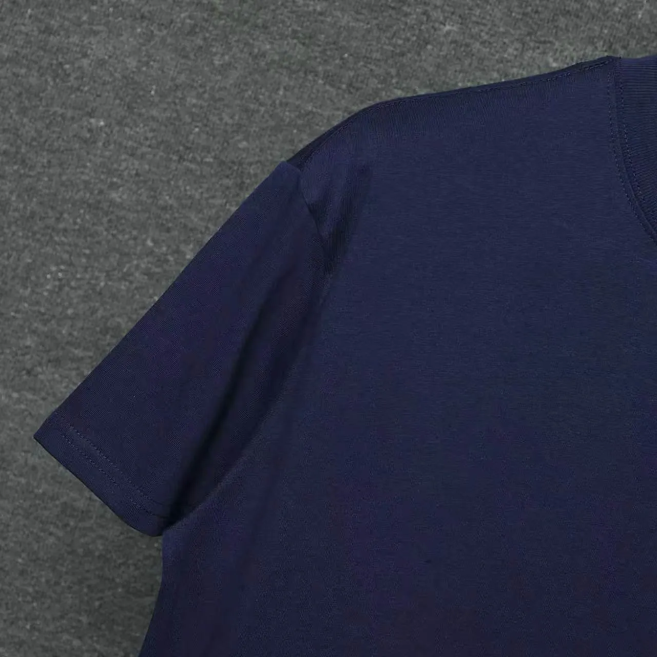 26ss CASABLANCA original printing process short-sleeved T-shirt original development using high-density double yarn pure cotton fabric upper body soft and comfortable color Black White Dark Green color Orange Pink Blue Royal Blue color cigarette powder 8 colors Sizes S M L XL